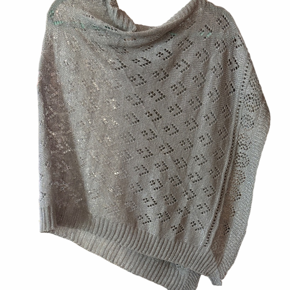 Shawl ; Silver Metallic evening shawl one size